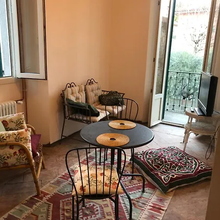 Casa Ortensia Blu * Масльянико