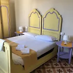 فندق مبيت وإفطار Casa Ortensia Blu 3*