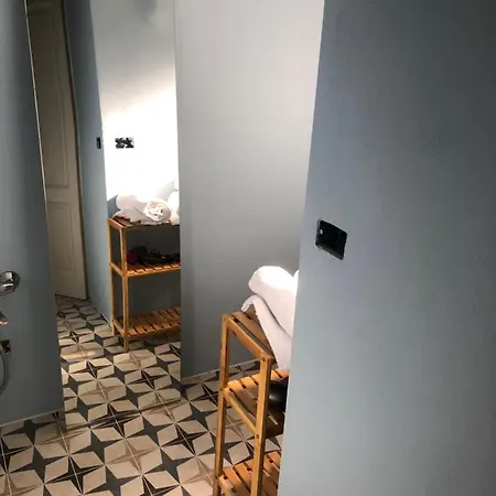 לינה וארוחת בוקר Casa Ortensia Blu 4*