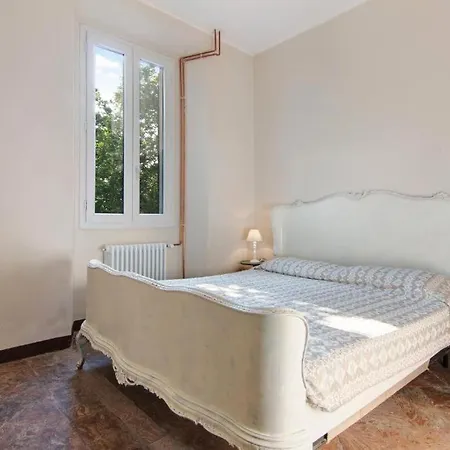 Casa Ortensia Blu Maslianico